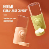 Load image into Gallery viewer, Infographic showing two colors of the automatic cage-mounted water bottle dispenser, highlighting its large 600ml capacity.